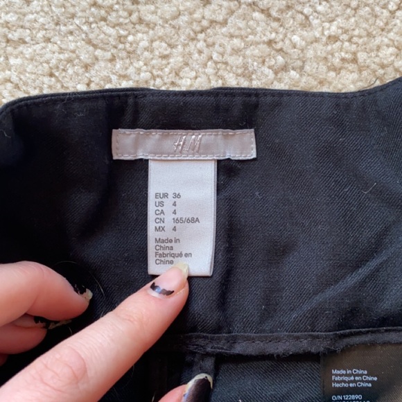 H&M Pants - Picture 2 of 4